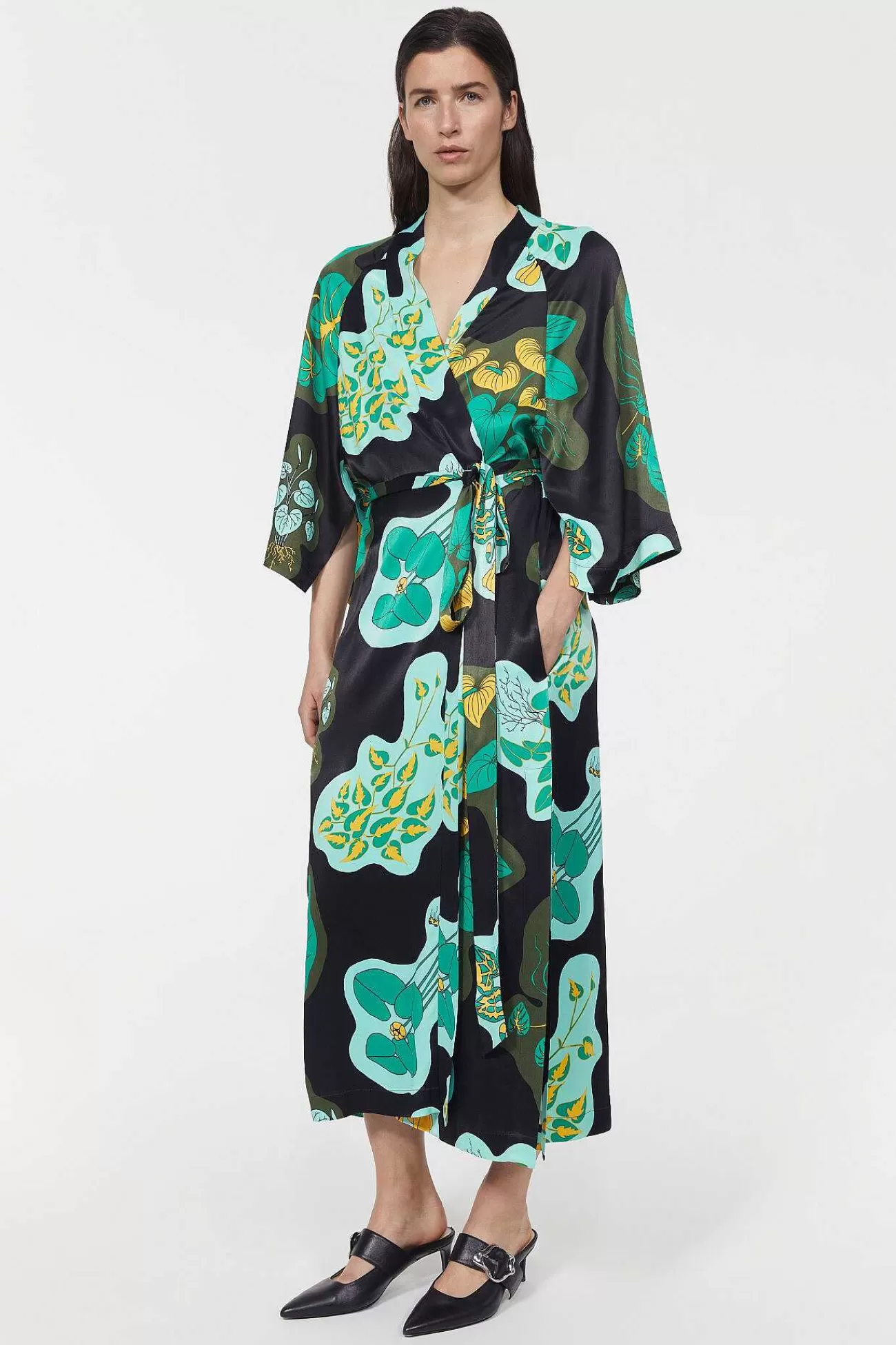 Rodebjer The Heartleaf Capsule-Mabelin Cape Leaf